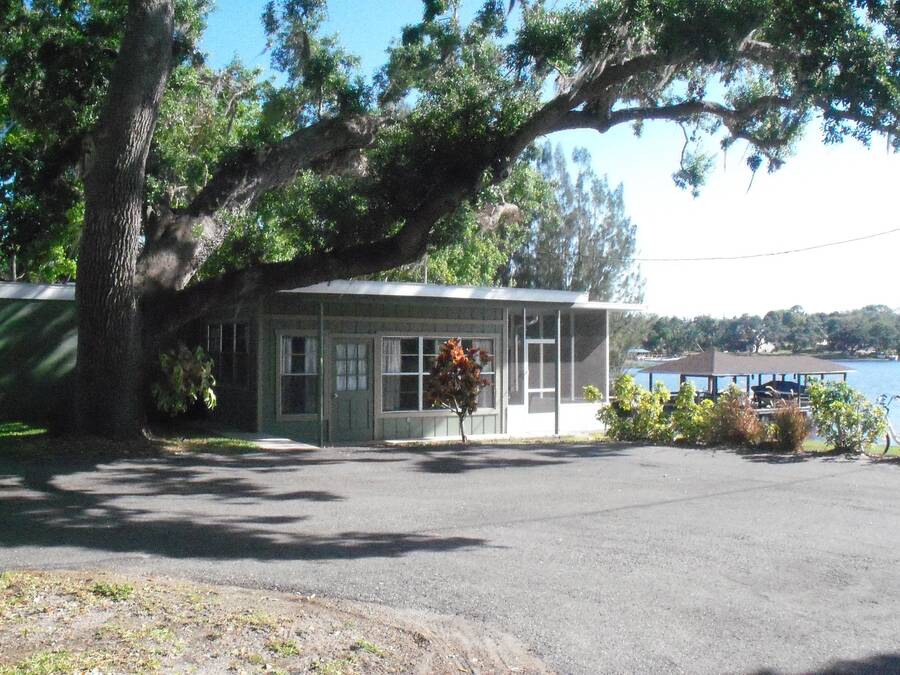 Bob's Landing Mobile Home Park 971 Ohlinger Road, Babson Park, FL