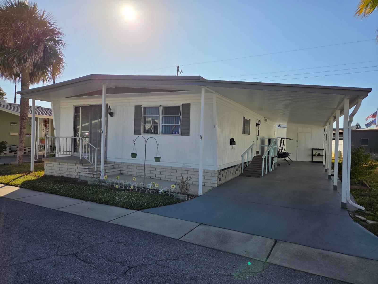 Largo, FL