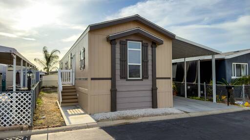 mobile home thumb
