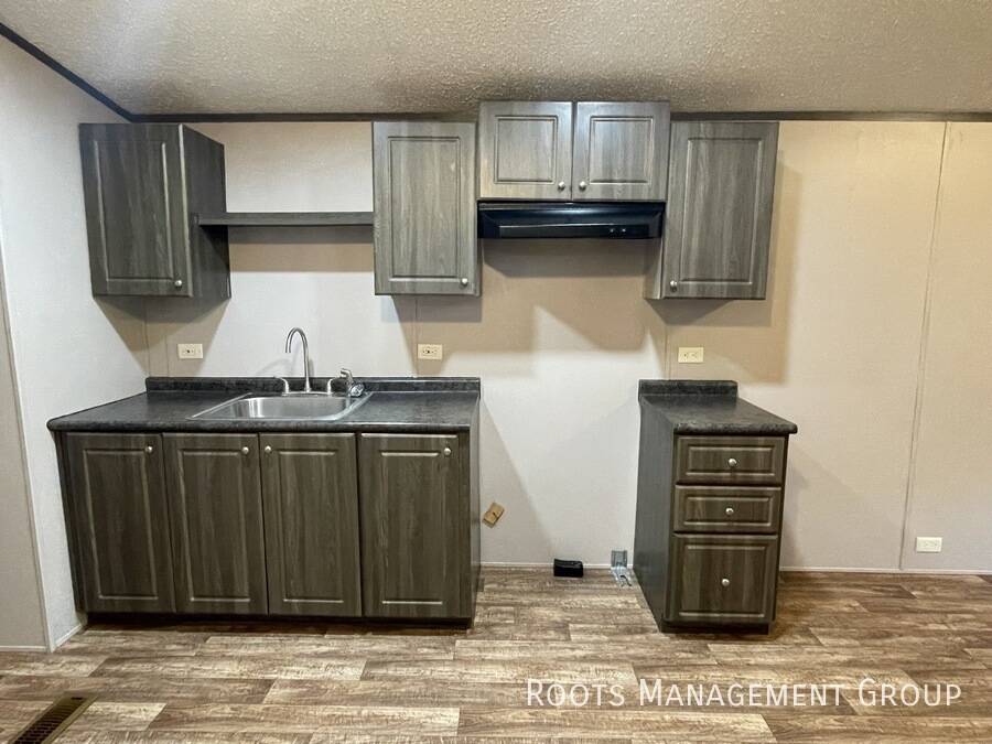 For Rent 4506 N Business 77, Harlingen, TX 78552 (Unspecified