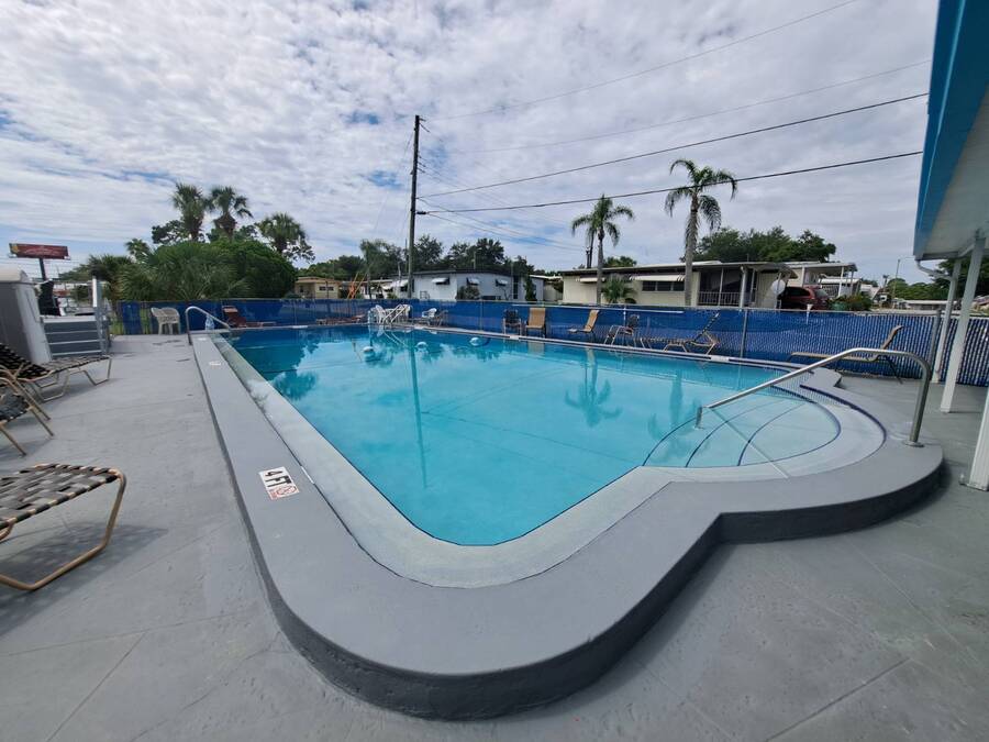 For Sale 37376 Us Hwy 19 N 55, Palm Harbor, FL 34685 Single Wide