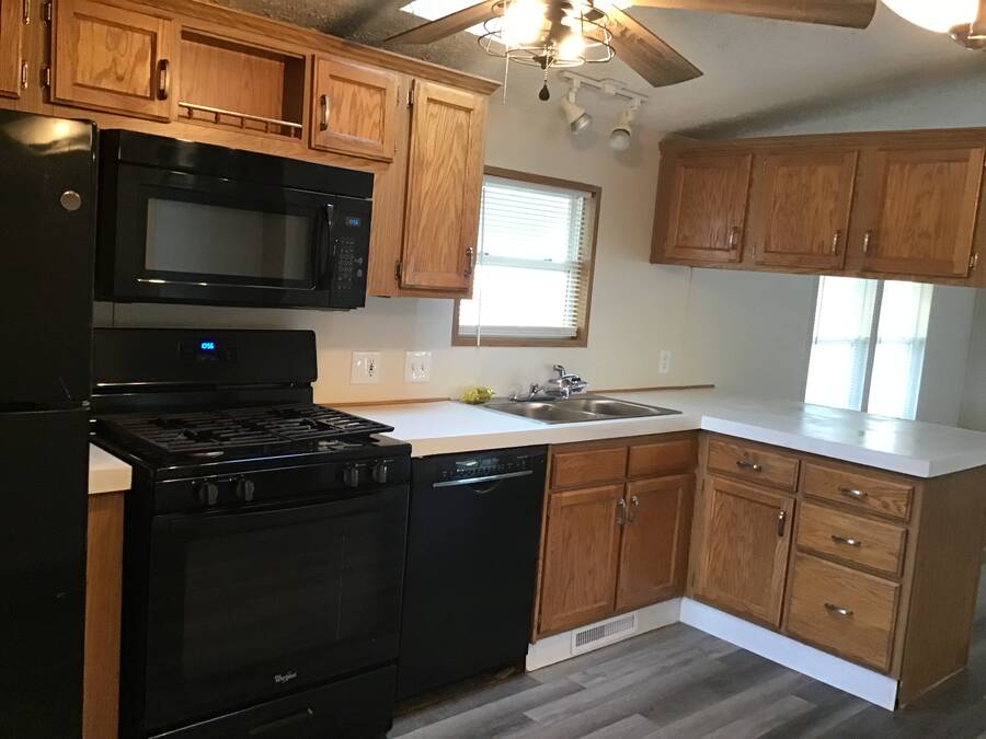 For Sale 71 West Woodside, Lot 071, Holland, OH 43528 Double Wide