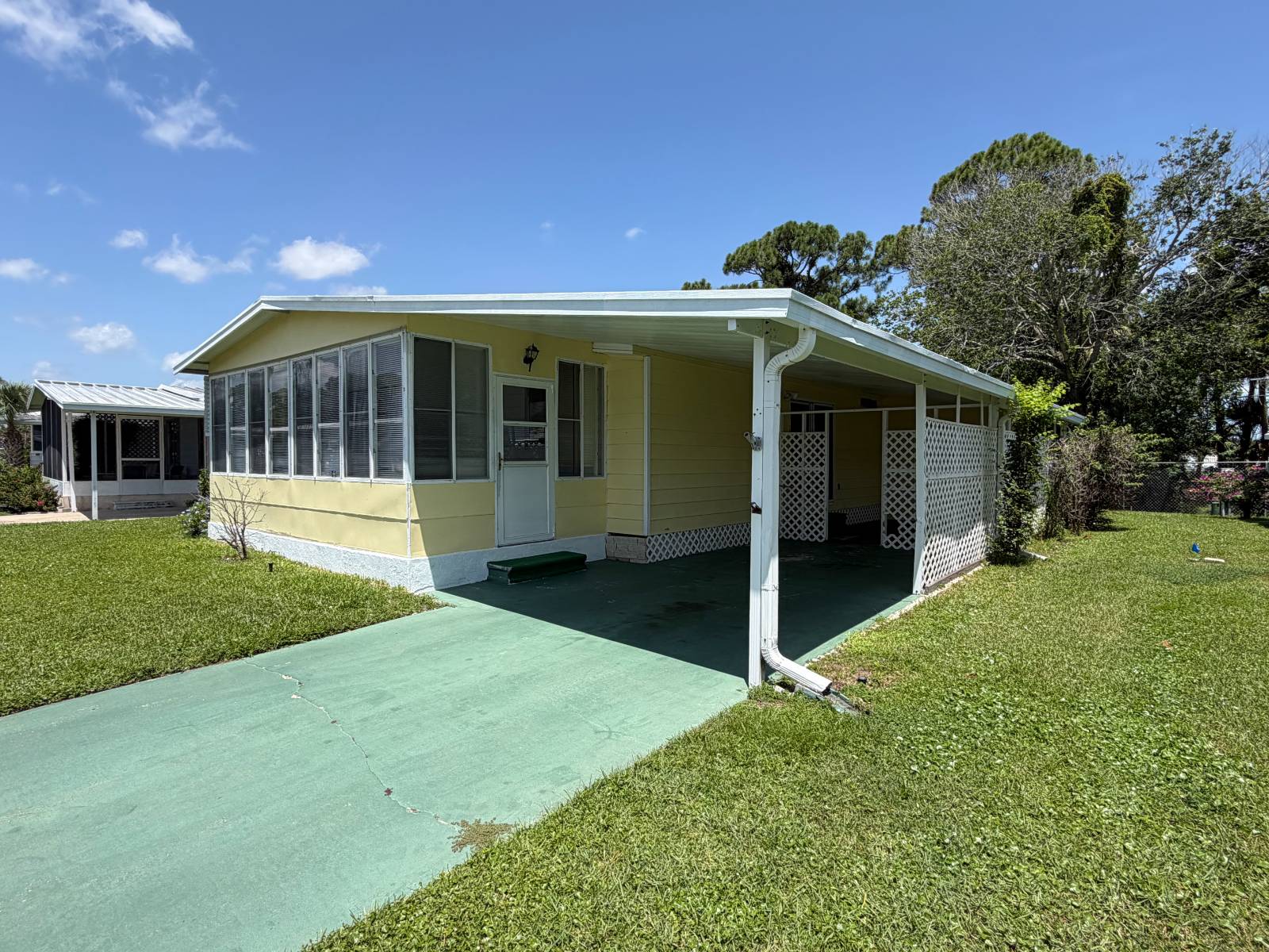 Edgewater, FL