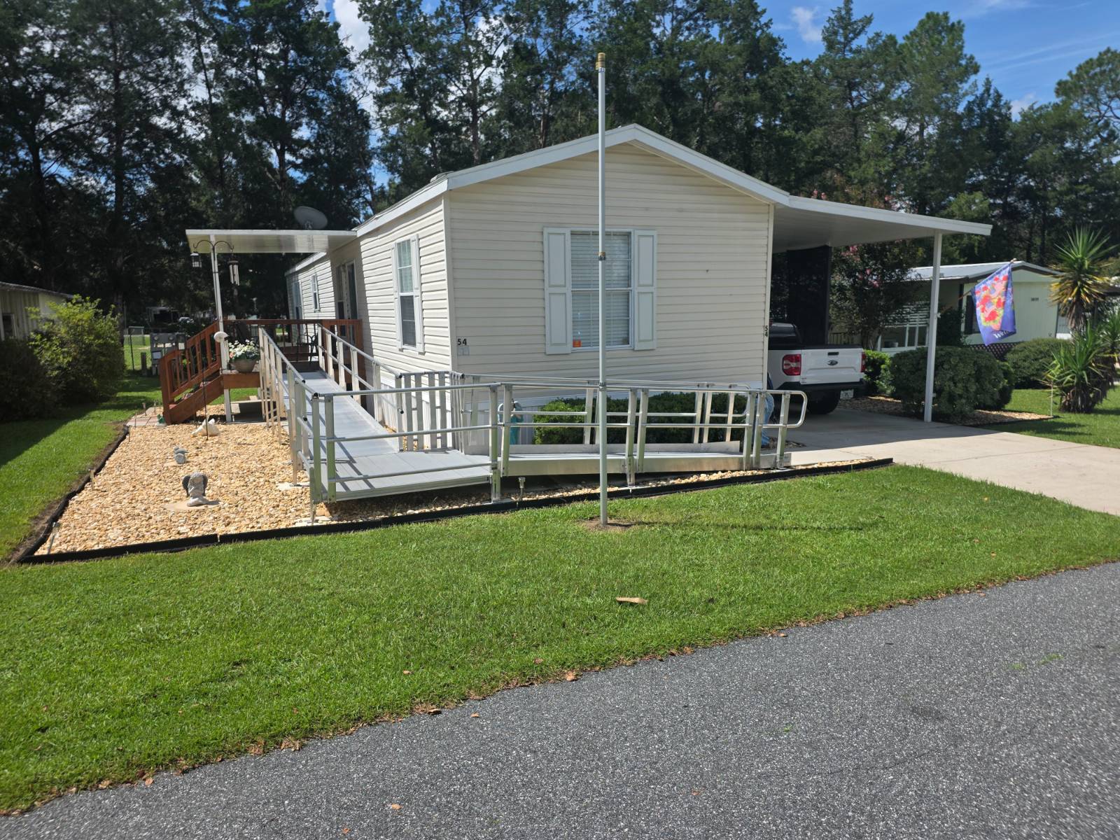 OCALA, FL
