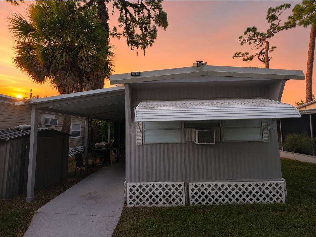 St. Petersburg, FL