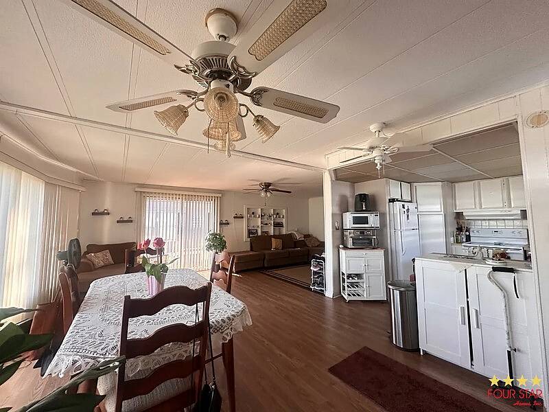 Zephyrhills, FL
