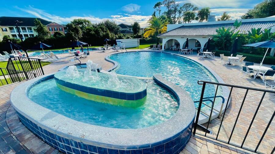 La Costa Village 15 Homes Available 1275 La Costa Blvd., Port Orange