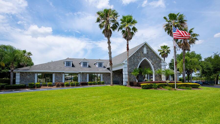 Windmill Village 16 Homes Available 427 Windmill Boulevard