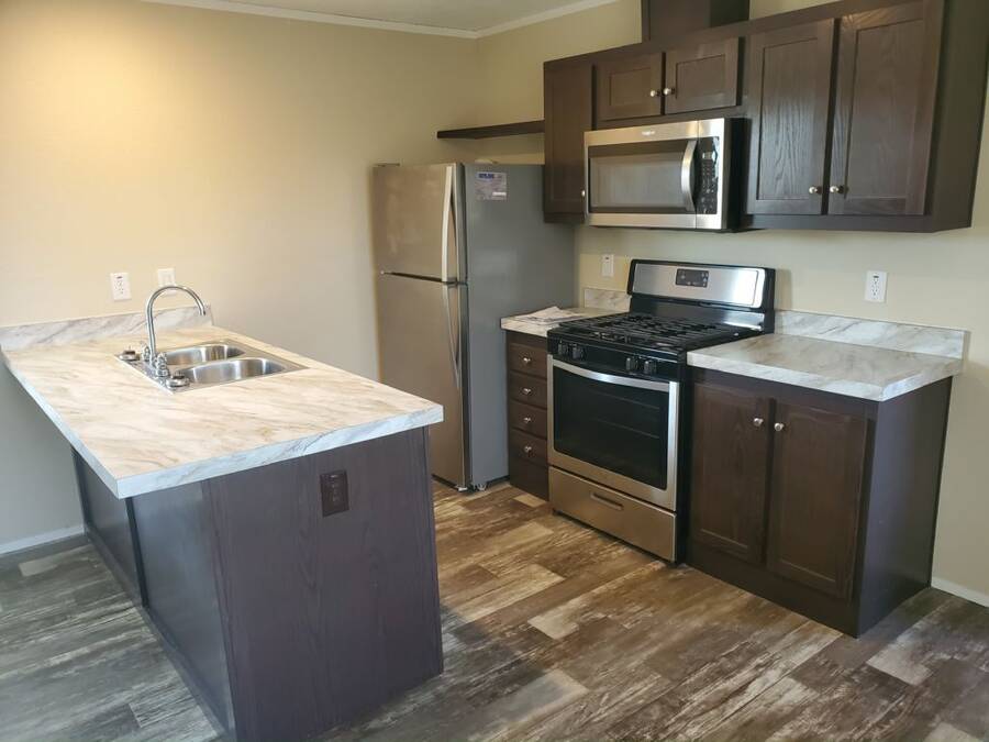 Leisure Living Estates 700 West Alta Vista Avenue, Ottumwa, IA 52501