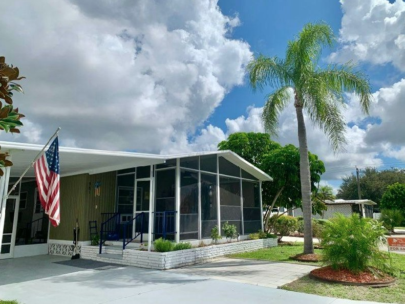 Bay Indies 48 Homes Available 950 Ridgewood Avenue, Venice, FL 34285