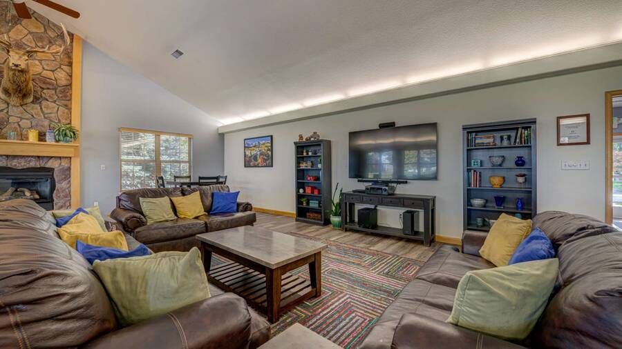 Eagle Crest 3 Homes Available 4700 Eagle Crest Blvd., Firestone, CO