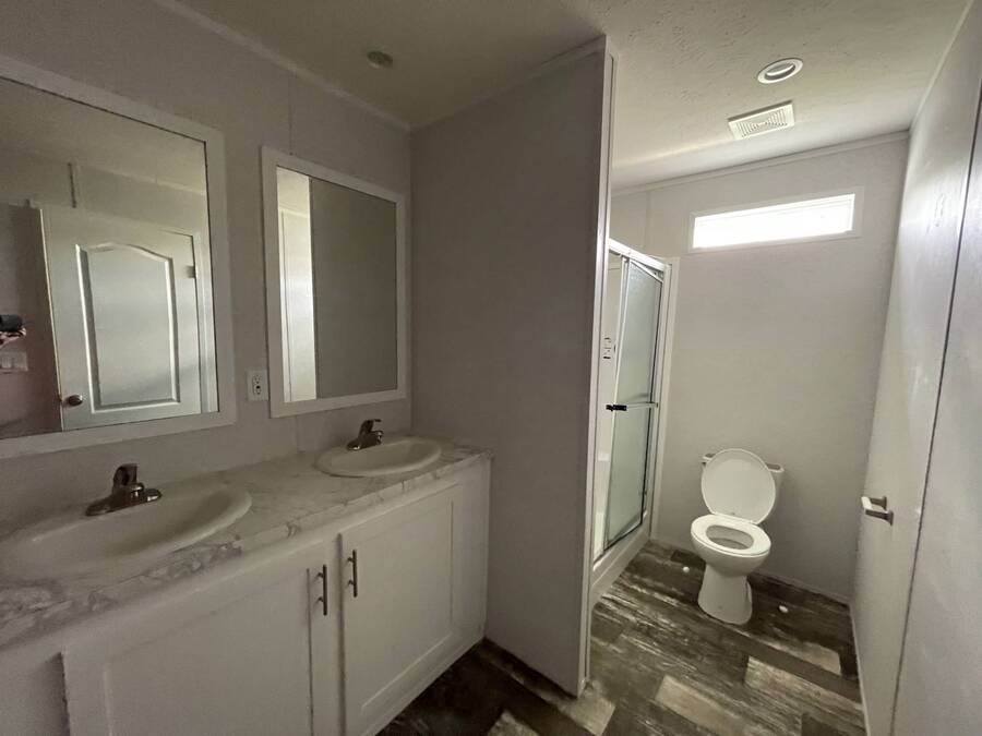 For Rent 20 Los Ebanos, Mercedes, TX 78570 Single Wide, 3 Bed, 2