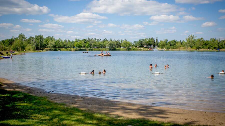 Sun Retreats Flamborough 12 Homes Available 792 Safari Rd