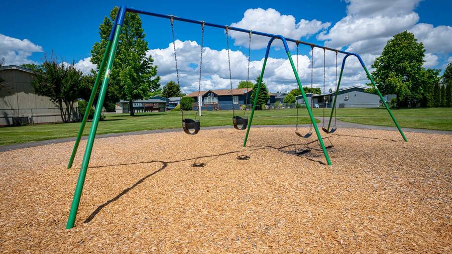 Woodland Park Estates 2 Homes Available 1699 N. Terry, Eugene, OR