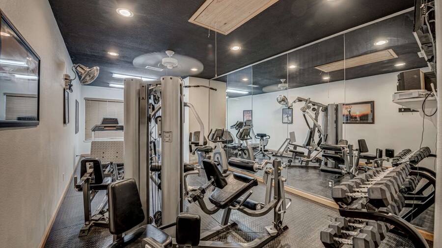 Eagle Crest 4700 Eagle Crest Blvd., Firestone, CO 80504