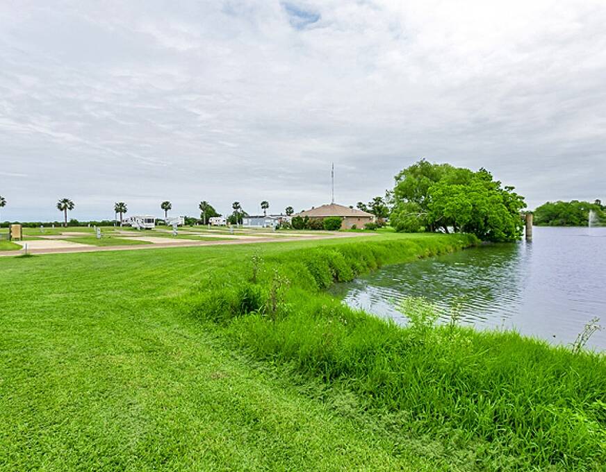 Sunshine RV Resort 1900 Grace Avenue, Harlingen, TX 78550