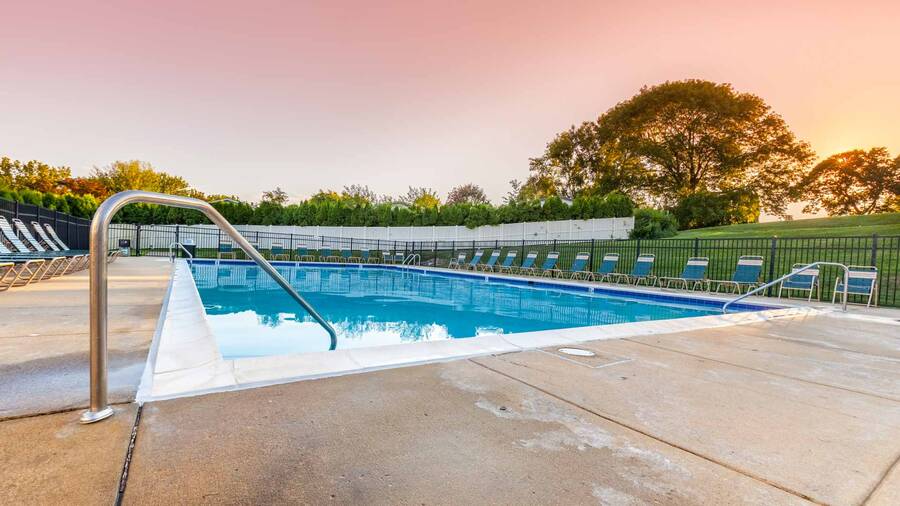 Pheasant Ridge 209 Longwood Court West, Lancaster, PA 17603