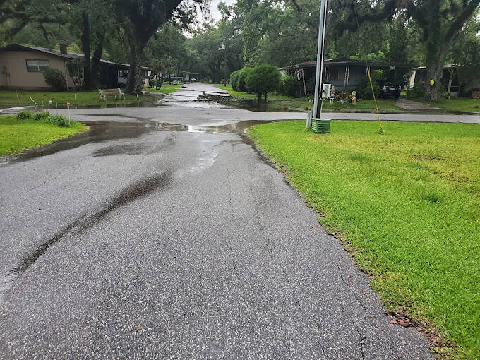 Sharpes Ferry Manufactured Home Community 1 Homes Available 9901 Se