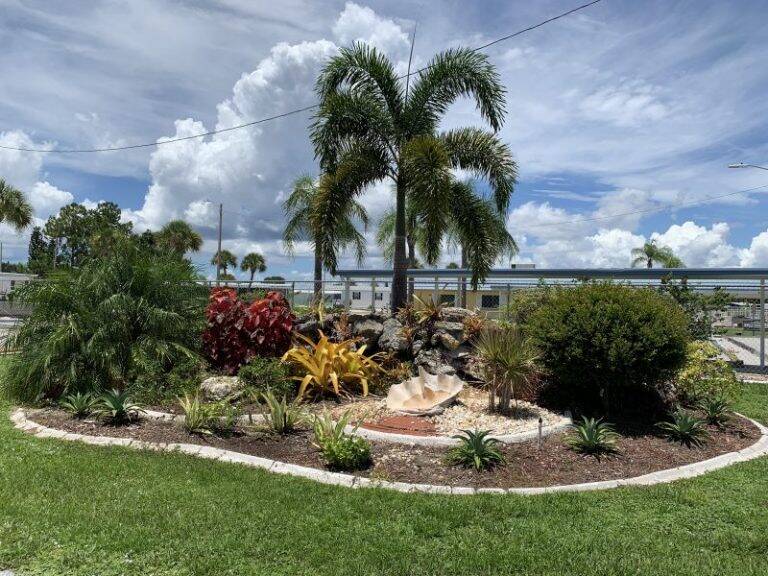 Caribbean Isles 405 Elsberry Road, Apollo Beach, FL 33572