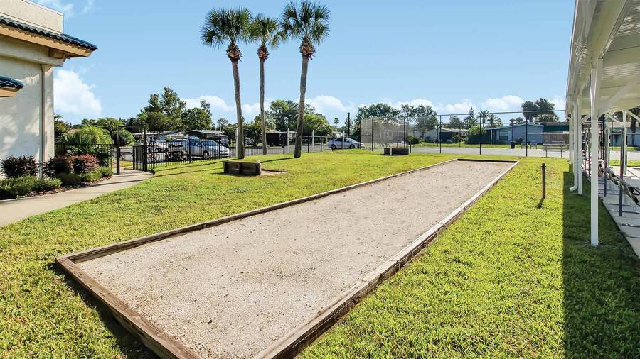 La Costa Village 15 Homes Available 1275 La Costa Blvd., Port Orange