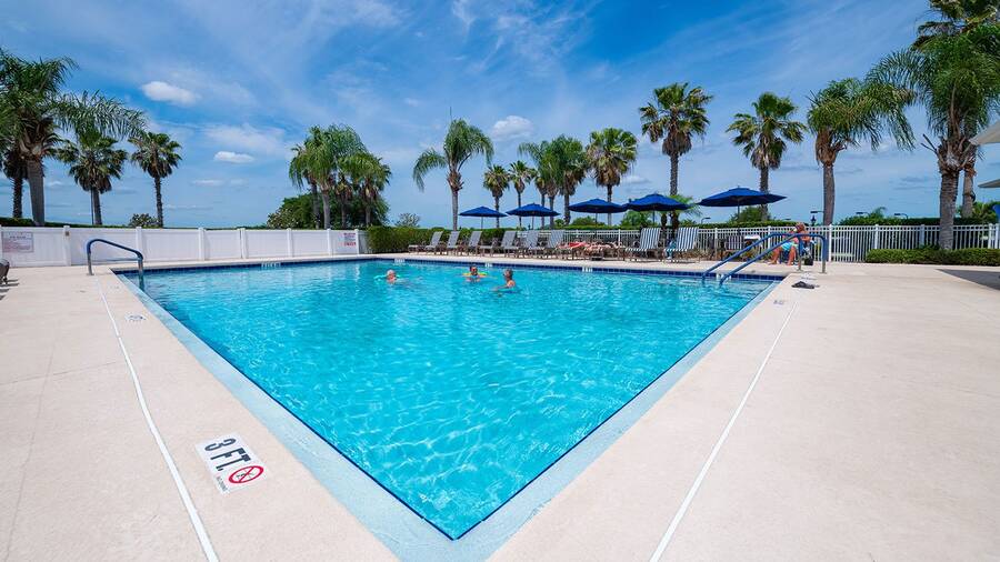 Windmill Village 16 Homes Available 427 Windmill Boulevard