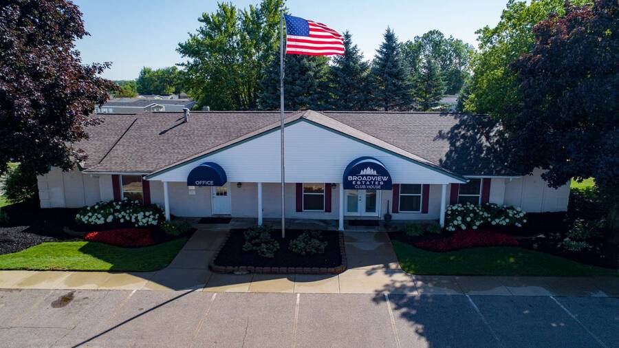 Broadview Estates 1 Homes Available 4250 North State Road, Davison