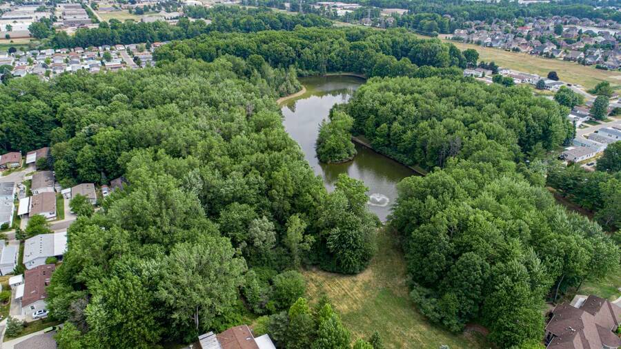 Shelby West 16 Homes Available 12277 Conservation Trail, Shelby Twp