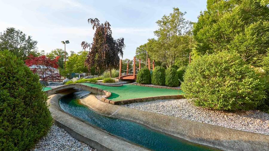 Sun Retreats Avalon 8 Homes Available 116 SwaintonGoshen Rd., Cape May Court House, NJ 08210