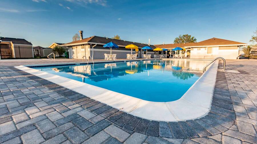 The Grove at Alta Ridge 5 Homes Available 1201 W. Thornton Parkway