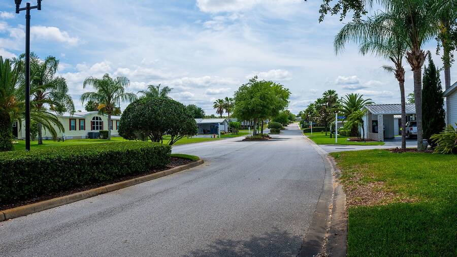 Windmill Village 16 Homes Available 427 Windmill Boulevard