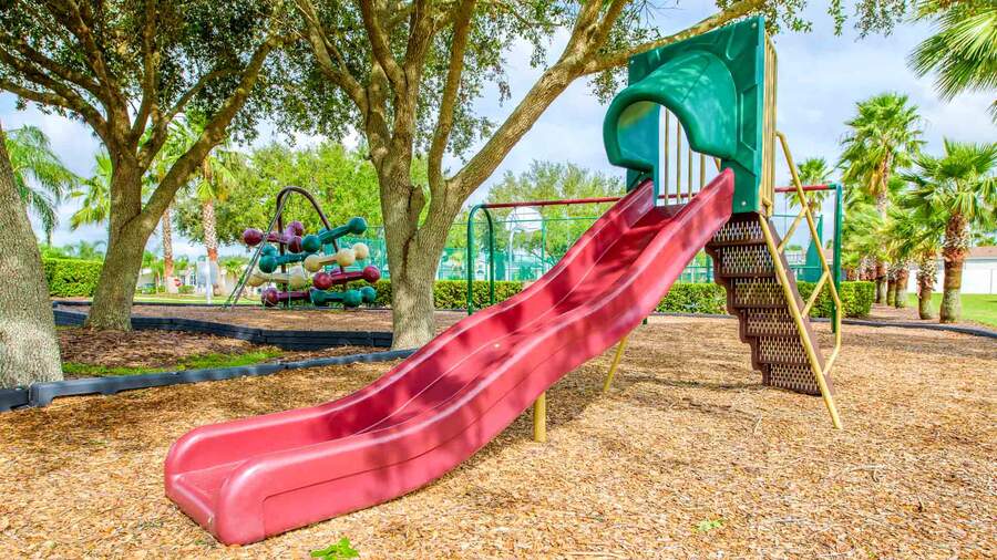 Palm Key Village 6 Homes Available 49473 Us27, Davenport, FL 33897