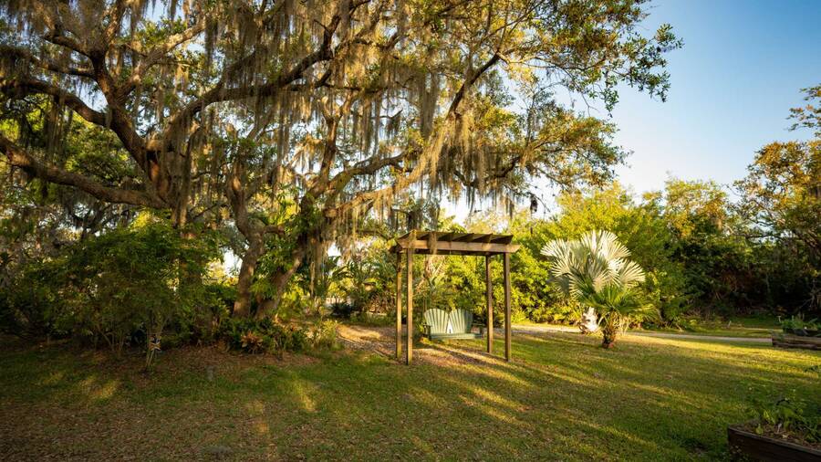 Horseshoe Cove RV Resort 7 Homes Available 5100 60th Street East