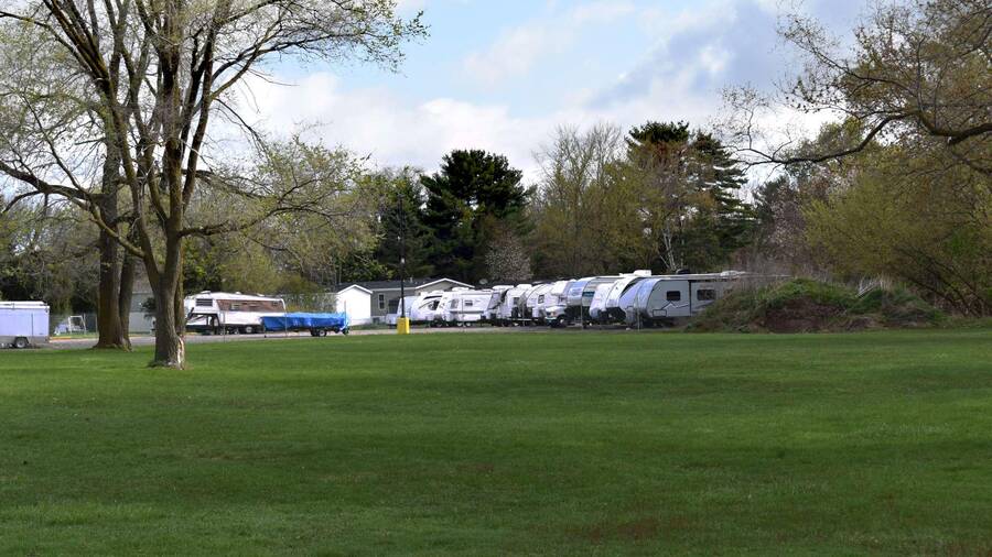 Sylvan Glen Estates 5 Homes Available 6600 Grand River Ave, Brighton