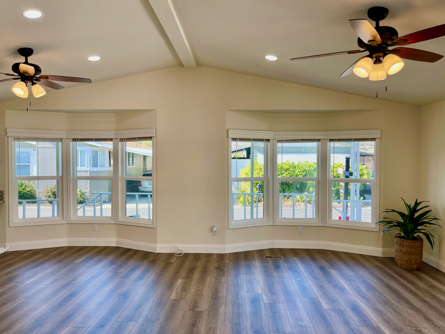 Pomona Islander Mobile Home Park MHC 3667W. Valley Boulevard, Pomona