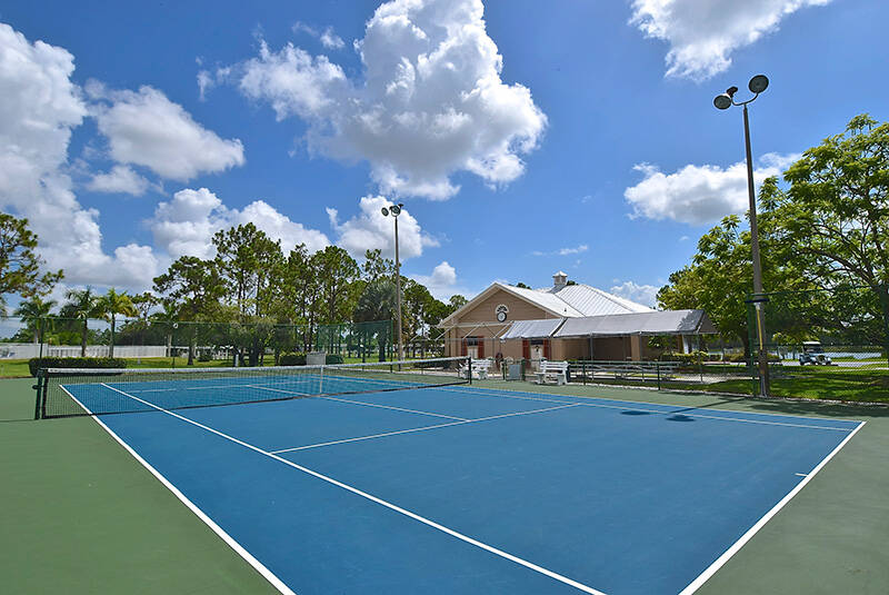 Tara Woods 30 Homes Available 19376 Us Highway 41 N, N. Fort Myers