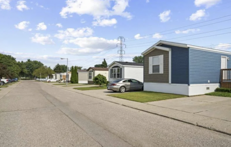 Fawn Lake Estates 831 North Pontiac Trail, Walled Lake, MI 48390