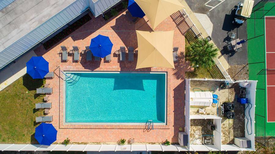 Shadow Wood Village 1 Homes Available 14709 Shadowwood Blvd., Hudson