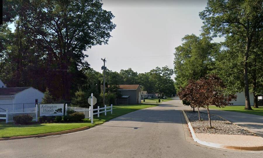 Arlington Woods 3785 Evanston Avenue, Muskegon, MI 49442