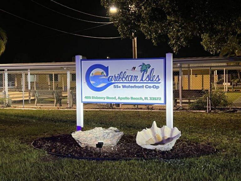 Caribbean Isles 405 Elsberry Road, Apollo Beach, FL 33572