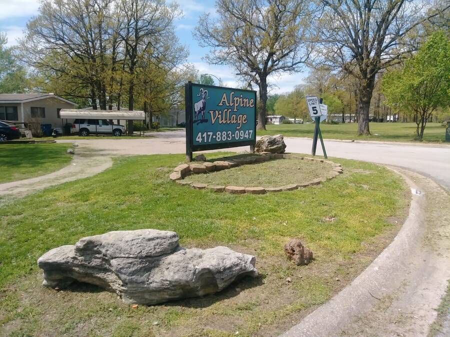 Alpine Village 7534 West Us Hwy 60, Republic, MO 65738