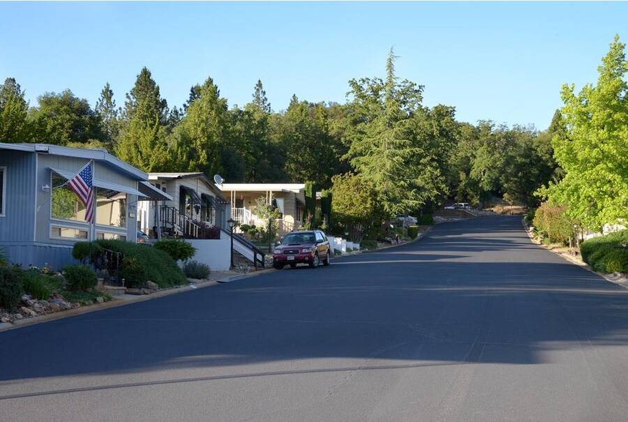 Murphys Diggins Mobile Home Park 216 Tom Bell Road, Murphys, CA 95247