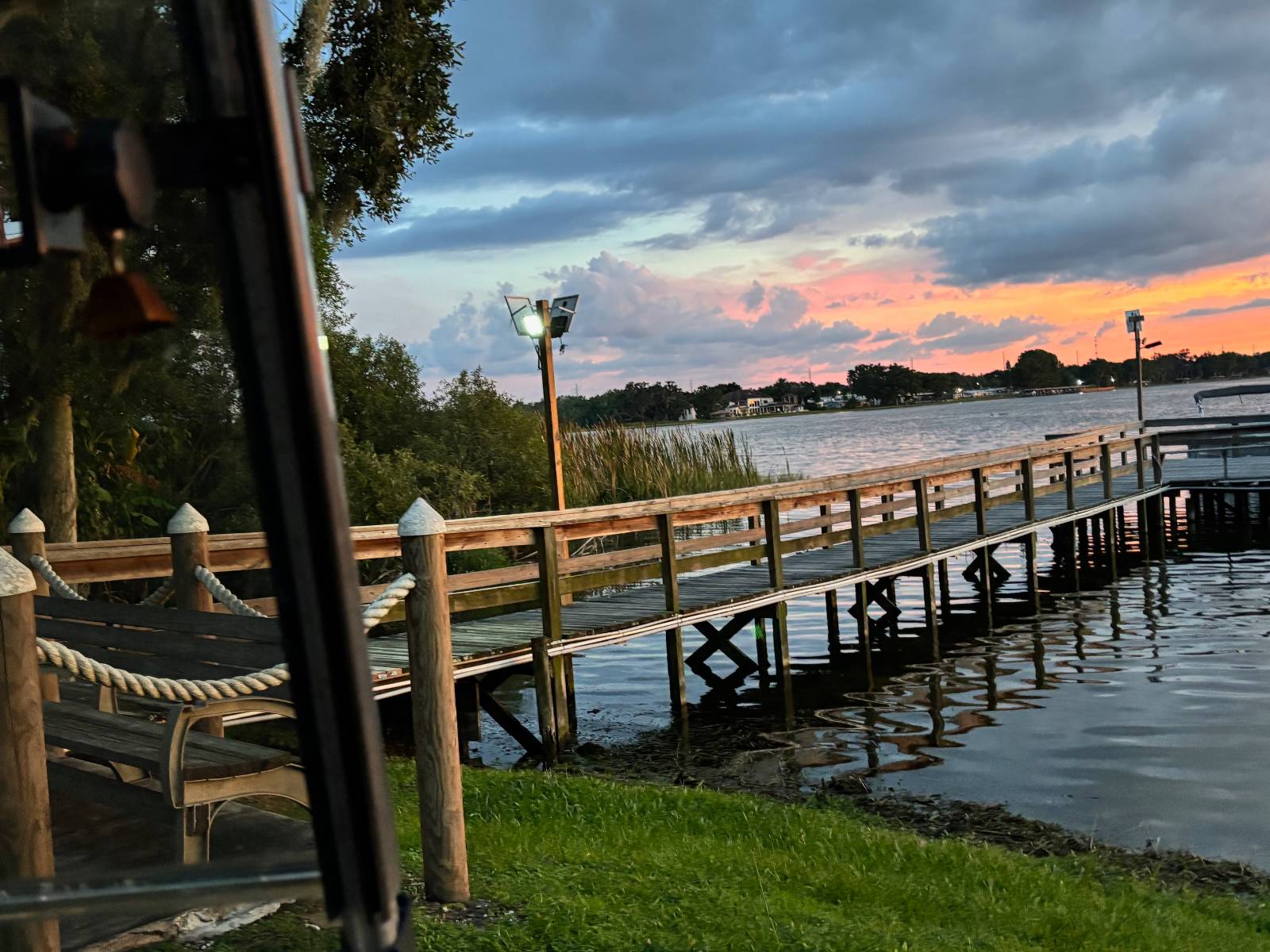 Leesburg, FL