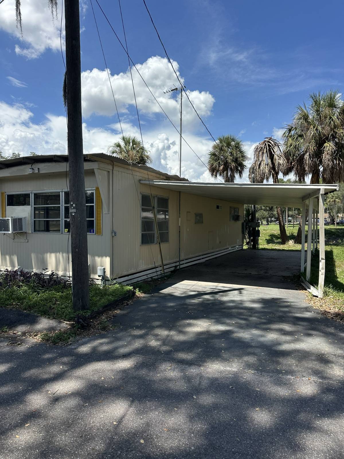 Zephyrhills, FL