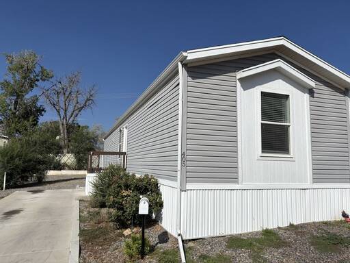 mobile home thumb