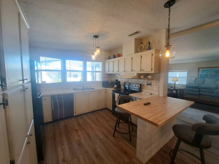 For Sale 1174 Sparrow Lane, Tarpon Springs, FL 34689 Double Wide