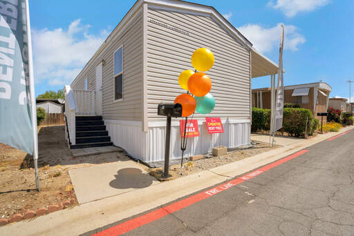 mobile home thumb
