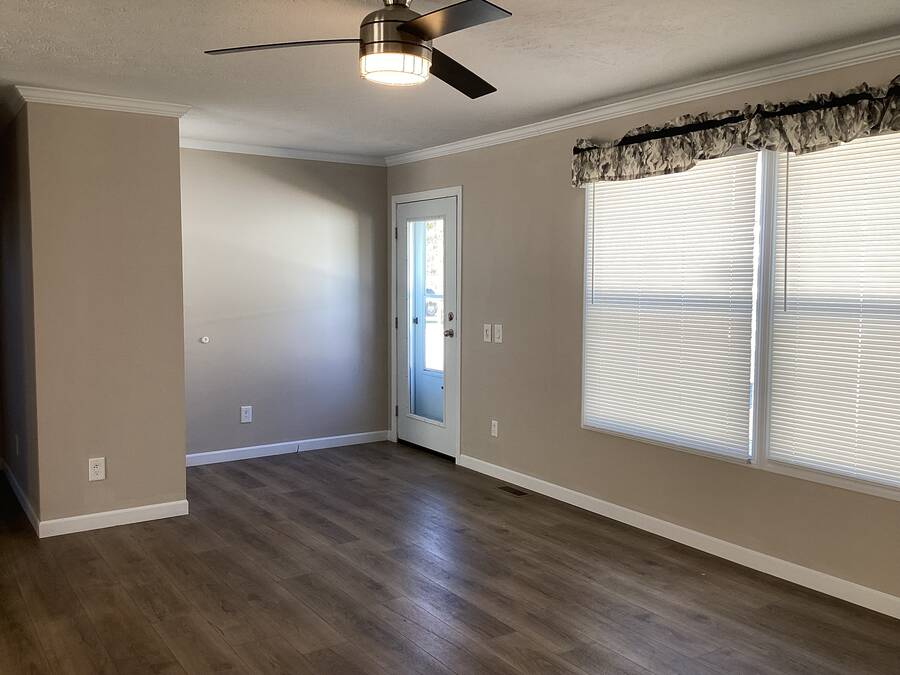 For Sale 1320 Wildflower, Lot 561, Elkhart, IN 46514 Double Wide