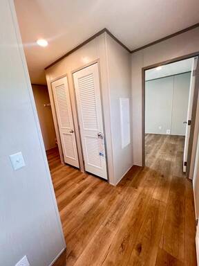 mobile home thumb