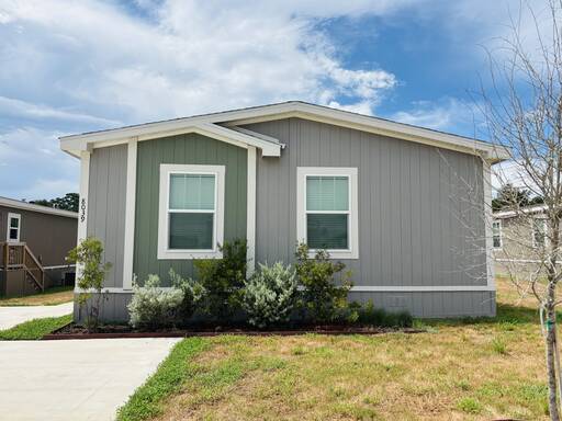 mobile home thumb