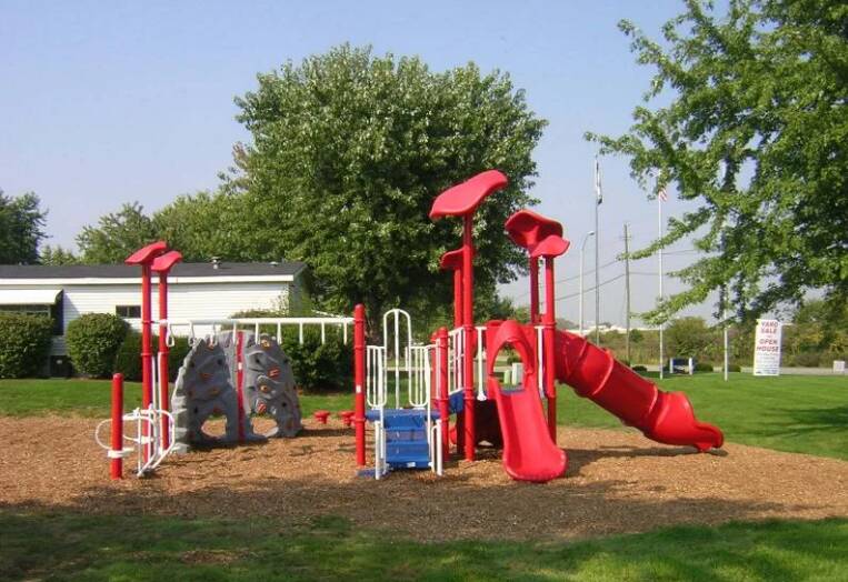 Hickory Knoll MHC 6543 Hanna Avenue, Indianapolis, IN 46203